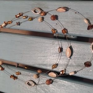 Brown rhinestone and pearl white necklace